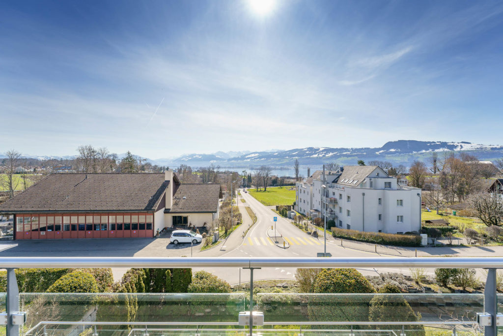 Immobilien Fotografie Schweiz - Loft Apartment mit See Sicht. Stäfa, Zürich